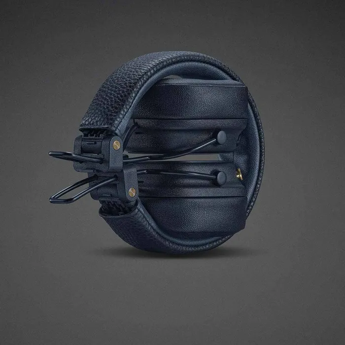 Marshall Major V wireless on-ear headphones in Midnight Blue, folded
