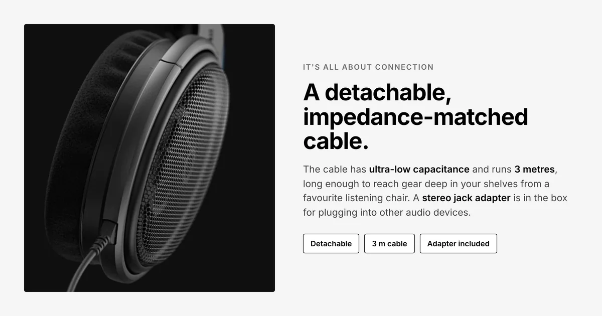 Sennheiser HD 600 earcup with its detachable 3 m impedance-matched cable, adapter included